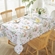 Toalha de Mesa Matirug Retangular 60x120 Branco e Floral (BI)