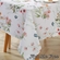 Toalha de Mesa Matirug Retangular 60x120 Branco e Floral (BI)